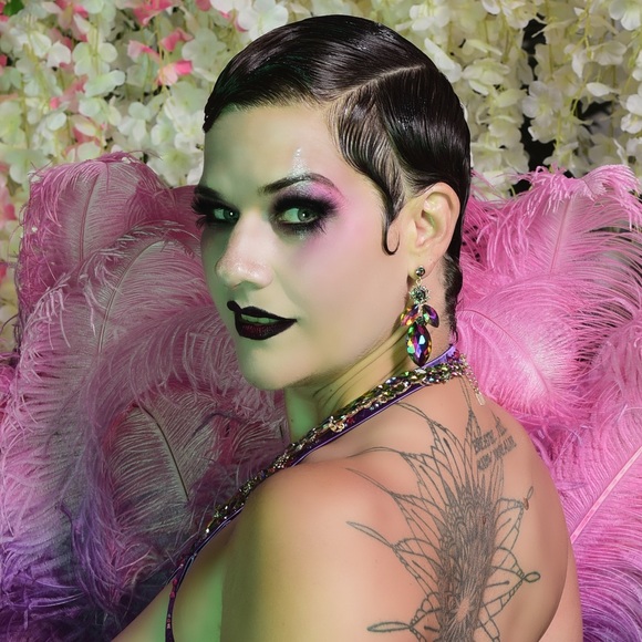 Meet your Posher, Déjà - Picture 1 of 1